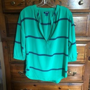 Old Navy Polyester Blouse sz small